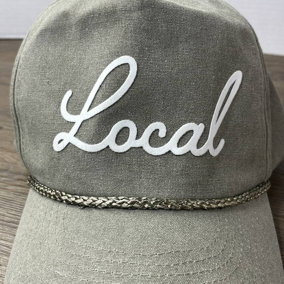 NWT Grey/Beige Frankie & Jean ‘Local’ Canvas Trucker Hat - Picture 2 of 9